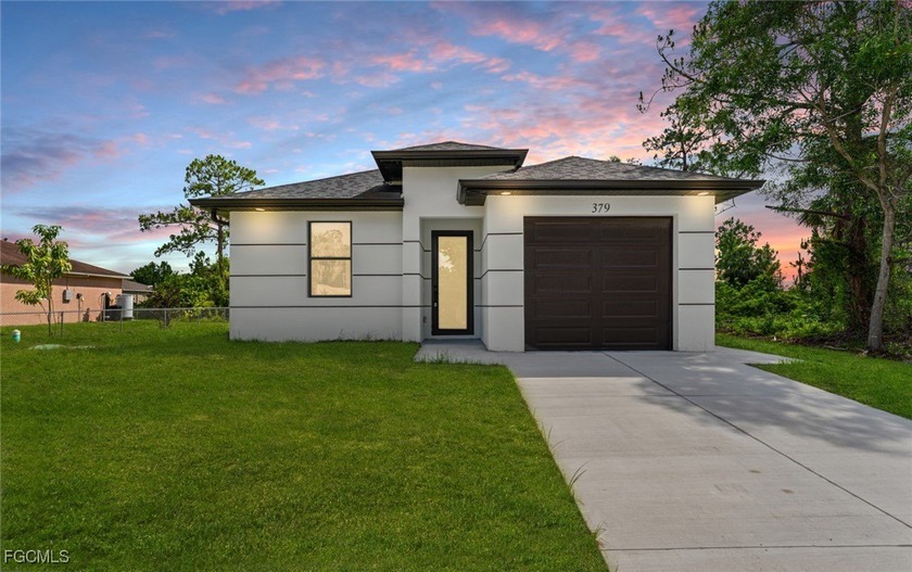 Buyer Opportunity! Modern Comfort, Style, and Space - All at a - Beach Home for sale in Lehigh Acres, Florida on Beachhouse.com