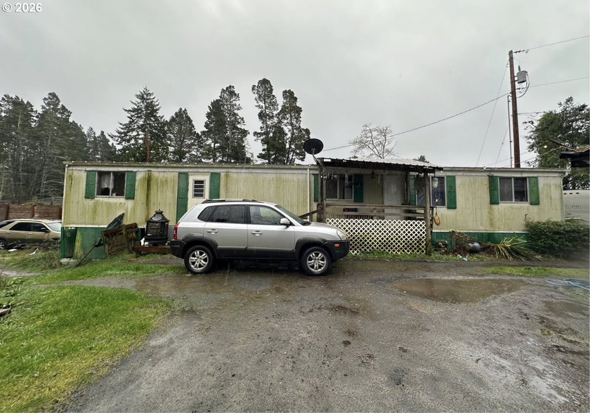 HWY 101 Frontage property! Utilities in place! Septic installed! - Beach Home for sale in Florence, Oregon on Beachhouse.com