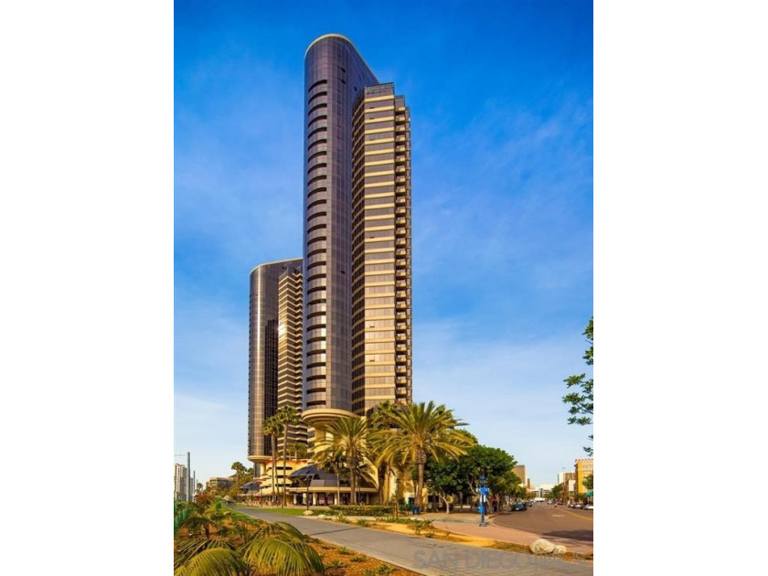 Iconic Harbor Club, considered one of the finest residential - Beach Home for sale in San Diego, California on Beachhouse.com