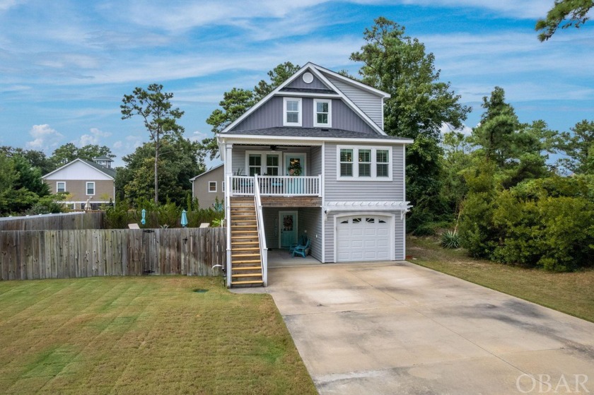 This modern, stylishly upscaled 4-bed, 3.5 bath saltbox is - Beach Home for sale in Kill Devil Hills, North Carolina on Beachhouse.com