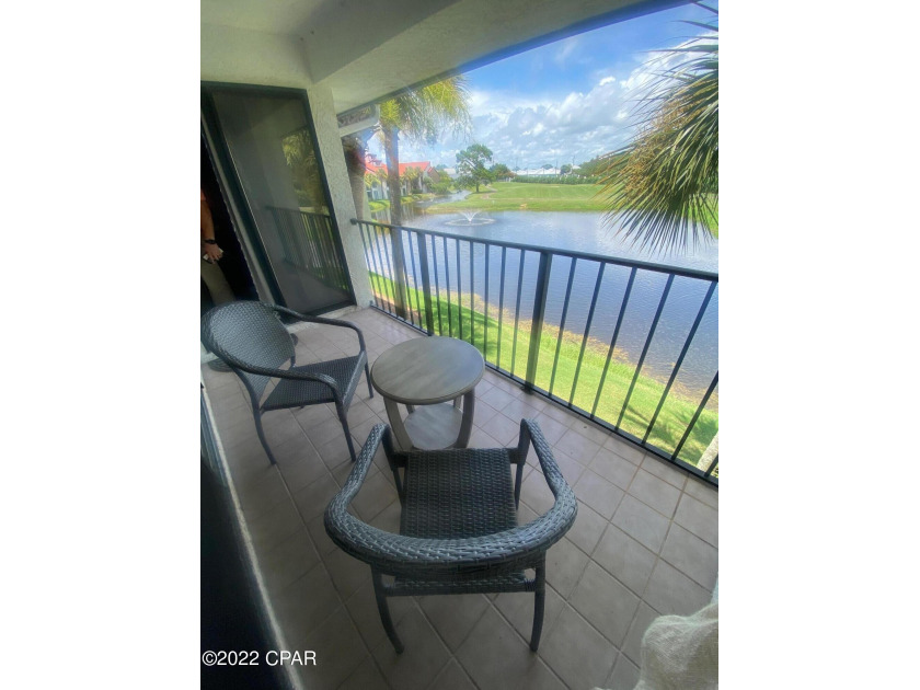 Excellent condition, beautiful decor with tile in entry hall - Beach Condo for sale in Panama  City  Beach, Florida on Beachhouse.com