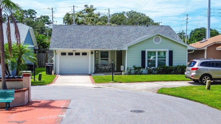 LOCATION, LOCATION, LOCATION!!!  Palm Harbor Gem - Turnkey - Beach Home for sale in Palm Harbor, Florida on Beachhouse.com