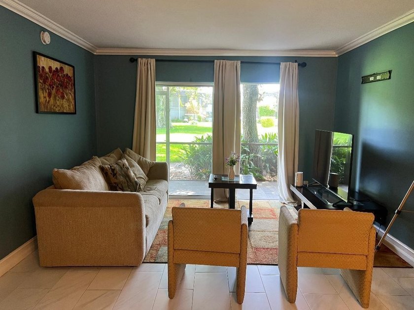 Beautiful 1-bedroom, 1-bathroom unit on first floor, located in - Beach Condo for sale in Oakland Park, Florida on Beachhouse.com