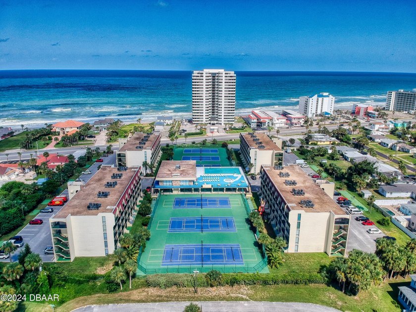Enjoy the Florida lifestyle by the beach at an affordable price - Beach Condo for sale in Daytona Beach, Florida on Beachhouse.com