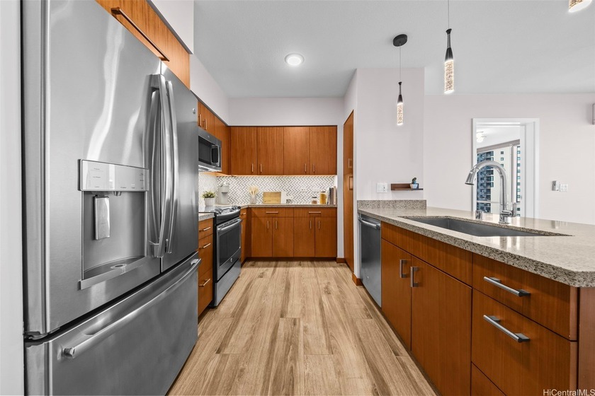 Welcome to Keauhou Place, where contemporary design meets - Beach Condo for sale in Honolulu, Hawaii on Beachhouse.com