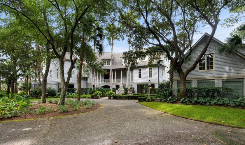 One of the most classic, sophisticated, and elegant homes on - Beach Home for sale in Seabrook Island, South Carolina on Beachhouse.com