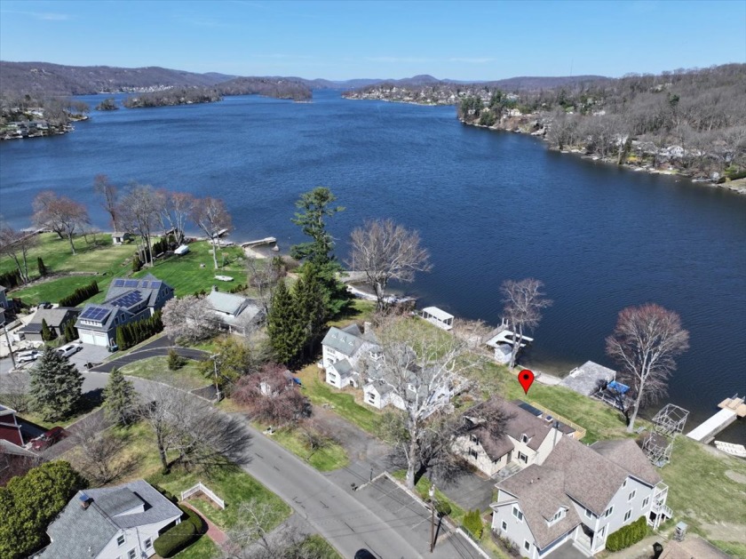 Candlewood Lake Direct Waterfront Home
OPEN HOUSE May 3rd 12-3PM - Beach Home for sale in Danbury, Connecticut on Beachhouse.com