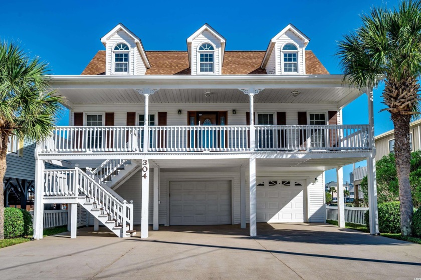 This 4 bedroom three bath home on concrete canal with ocean - Beach Home for sale in North Myrtle Beach, South Carolina on Beachhouse.com