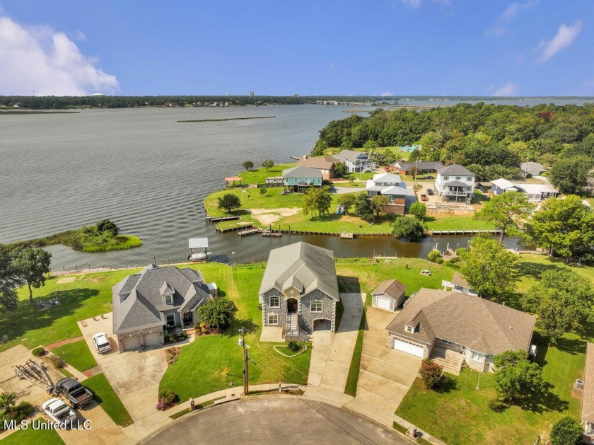 Welcome to Holly Hills Subdivision, one of Biloxi's most - Beach Home for sale in Biloxi, Mississippi on Beachhouse.com