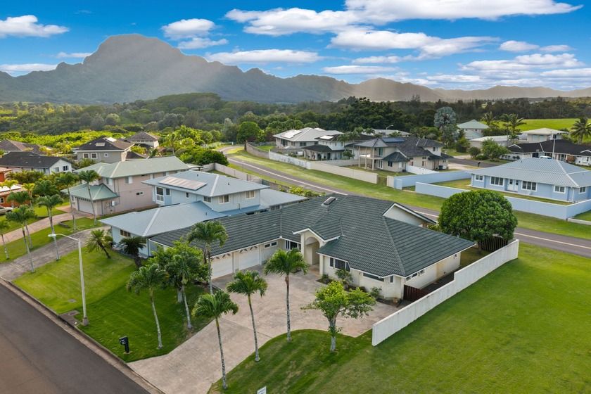 Bring your vision and make this spacious single level home your - Beach Home for sale in Lihue, Hawaii on Beachhouse.com