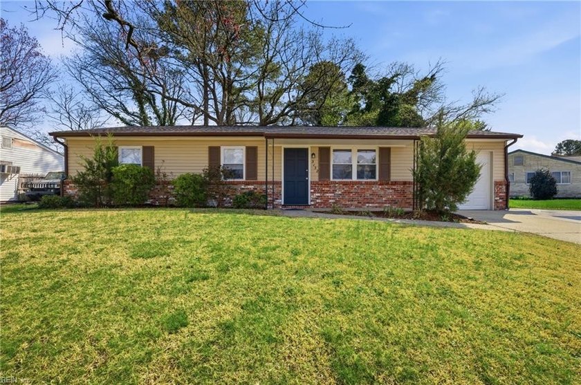 Welcome to this beautiful 3-bedroom, 1-bath home in the heart of - Beach Home for sale in Chesapeake, Virginia on Beachhouse.com