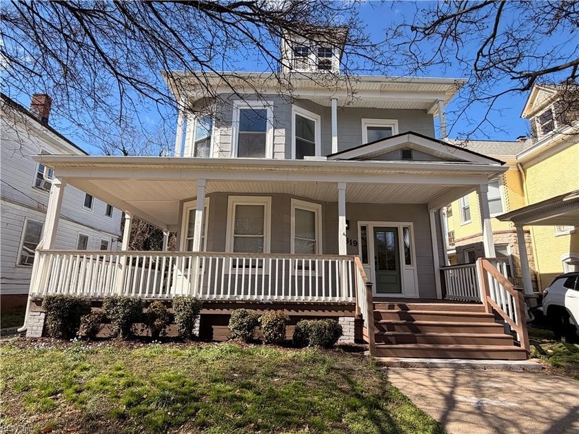 STOP scrolling!! This is the space, character and value you've - Beach Home for sale in Newport News, Virginia on Beachhouse.com