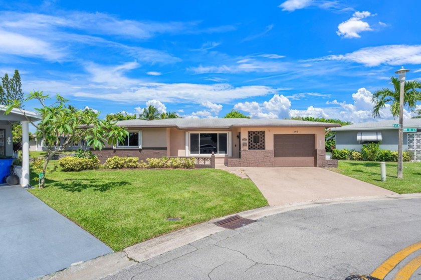 This gem is back on the market. This beautiful home located in - Beach Home for sale in Margate, Florida on Beachhouse.com