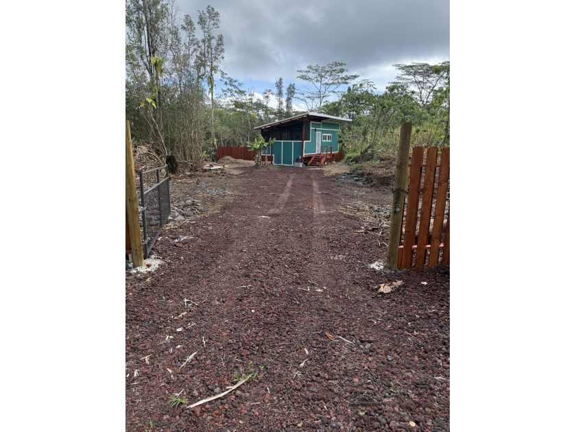 CABIN IN THE NATIVE HAWAIIAN RAIN FOREST WITH WELL-BUILT - Beach Lot for sale in Pahoa, Hawaii on Beachhouse.com