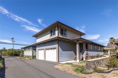 Large home that just needs interior work and drywall by a - Beach Home for sale in Waianae, Hawaii on Beachhouse.com