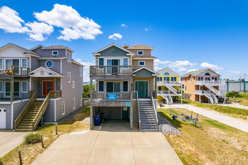 Enjoy ocean and sound views from this centrally located home - Beach Home for sale in Nags Head, North Carolina on Beachhouse.com
