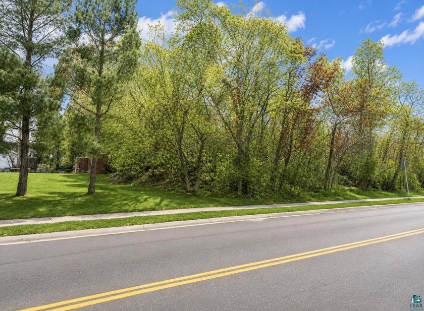 Build your next investment or development opportunity on these 4 - Beach Lot for sale in Duluth, Minnesota on Beachhouse.com