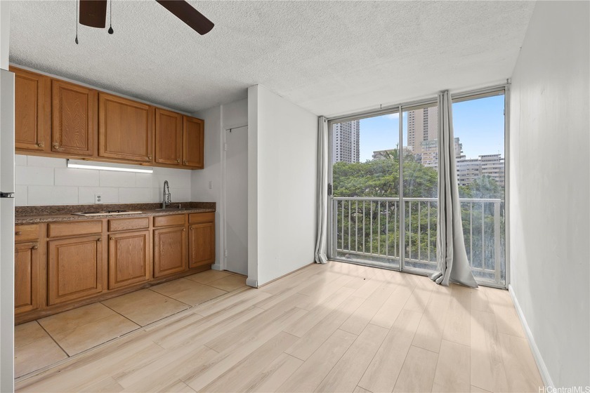 Conveniently located in the heart of Waikiki in a quiet location - Beach Condo for sale in Honolulu, Hawaii on Beachhouse.com