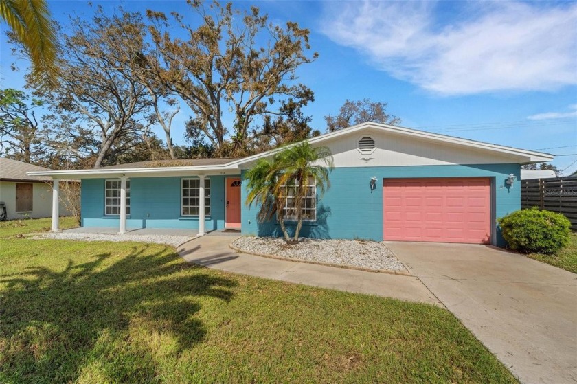 Beautifully appointed vacation or full-time residence in the - Beach Home for sale in Venice, Florida on Beachhouse.com