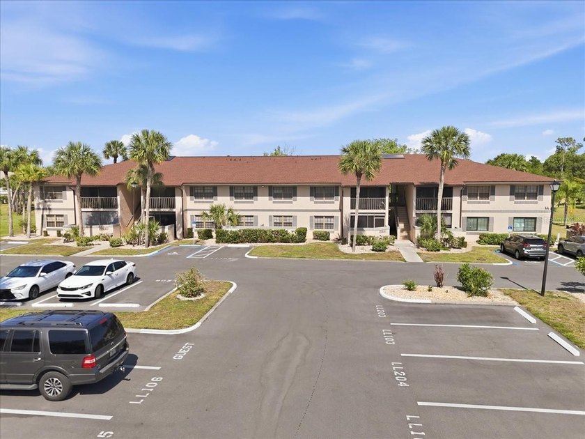 Welcome to Oaks IV -- a peaceful, oak-canopied condominium - Beach Condo for sale in Port Charlotte, Florida on Beachhouse.com
