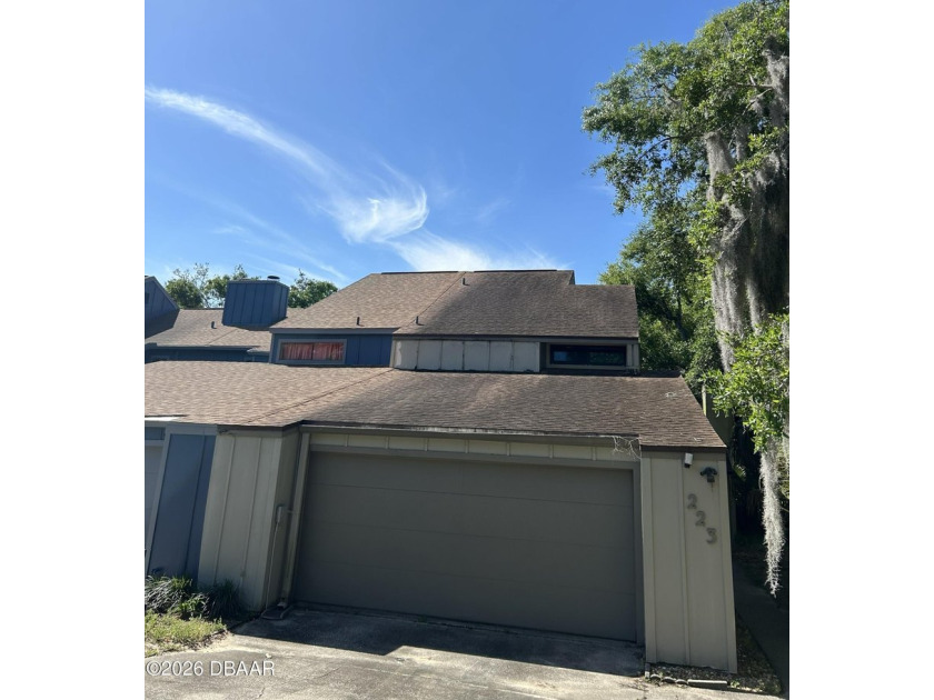 Short Sale, In Foreclosure Welcome to The Trails, where modern - Beach Townhome/Townhouse for sale in Ormond Beach, Florida on Beachhouse.com