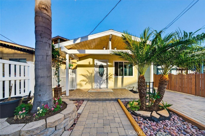 Located in the historic Whiskey Flats of Point Fermin, this - Beach Home for sale in San Pedro, California on Beachhouse.com