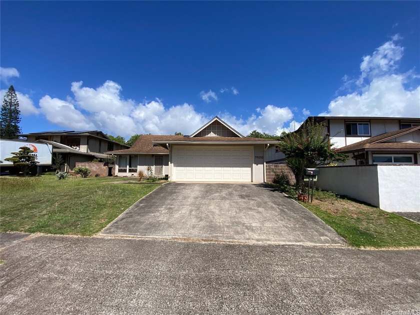 Single level 4 Bedroom, 2 Bathroom single family home in - Beach Home for sale in Mililani, Hawaii on Beachhouse.com
