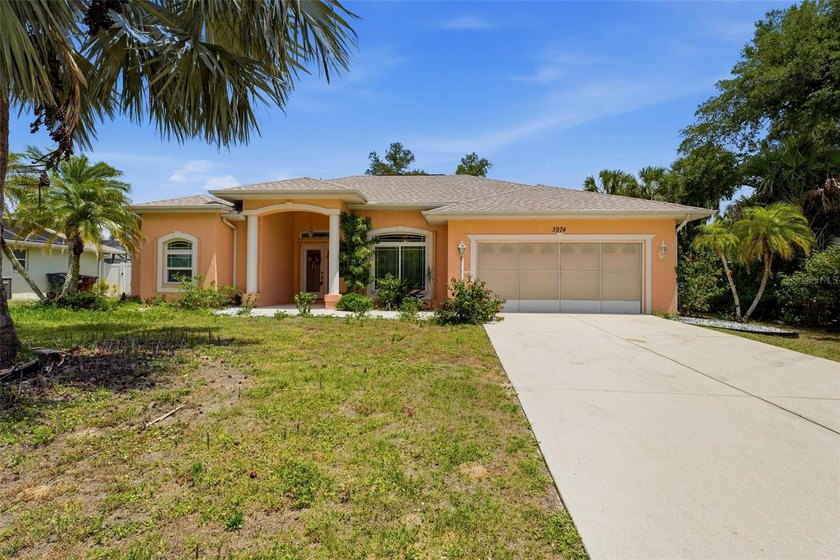 Sun, Pool, and Zero Restrictions... this is the Florida setup - Beach Home for sale in North Port, Florida on Beachhouse.com