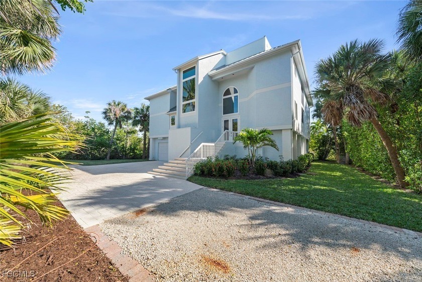 Imagine living on Sanibel Island... within an island. Welcome to - Beach Home for sale in Sanibel, Florida on Beachhouse.com