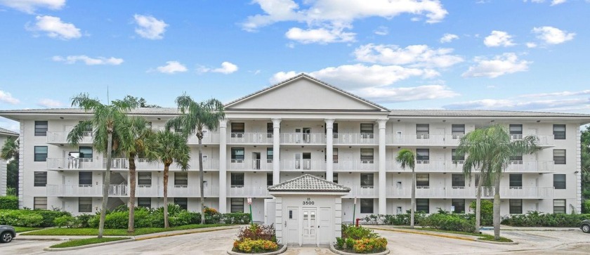 Welcome to the this inviting corner unit located in the serene - Beach Condo for sale in West Palm Beach, Florida on Beachhouse.com