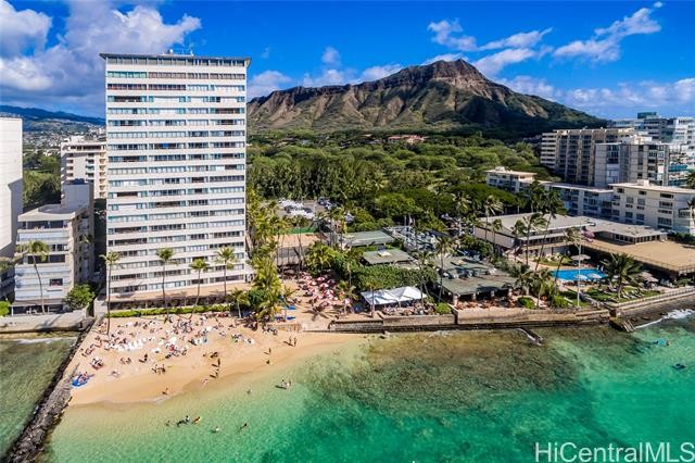 Nestled along Diamond Head's famed Gold Coast, welcome home to - Beach Condo for sale in Honolulu, Hawaii on Beachhouse.com