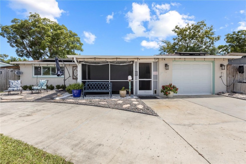 **Seller Motivated** NO HOA OR CDD. Discover this beautifully - Beach Home for sale in New Port Richey, Florida on Beachhouse.com