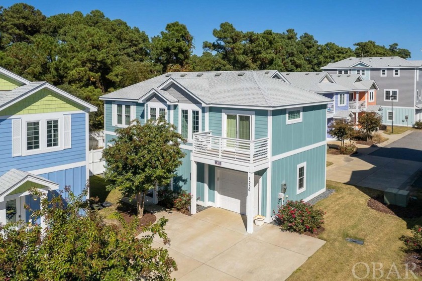 Immaculate townhome in Bermuda Bay's Devonshire Place!  Designed - Beach Condo for sale in Kill Devil Hills, North Carolina on Beachhouse.com