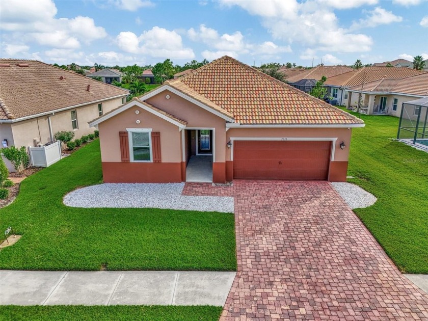 This beautifully crafted 4-bedroom, 2-bathroom home offers an - Beach Home for sale in Venice, Florida on Beachhouse.com