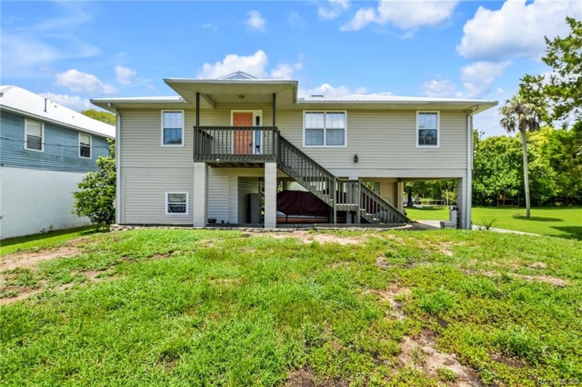 Welcome home to this 2 bedroom 2 bath River Retreat! Look no - Beach Home for sale in Yankeetown, Florida on Beachhouse.com