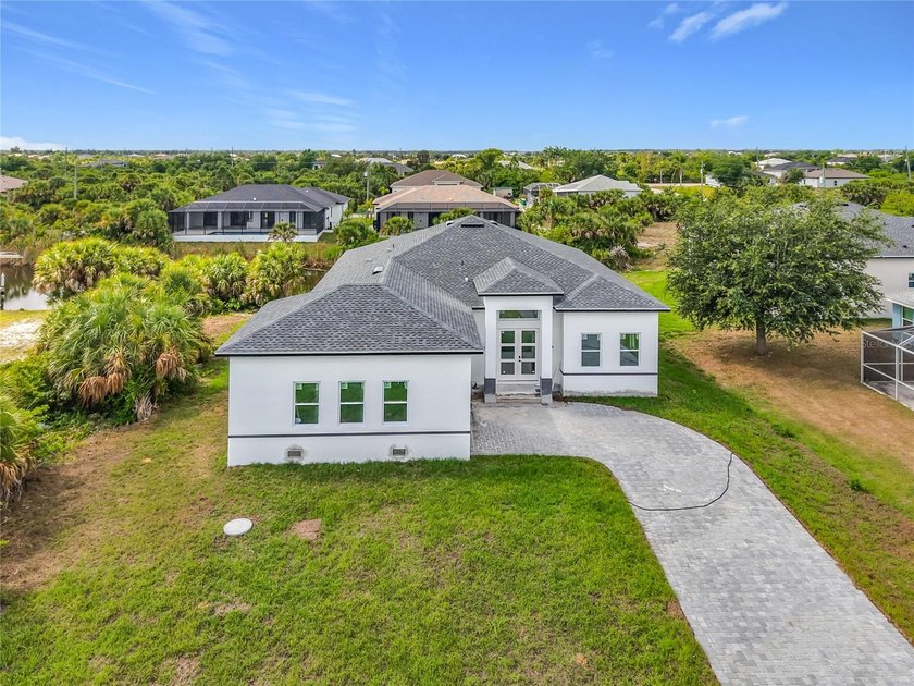 Welcome to your custom waterfront dream home opportunity in the - Beach Home for sale in Port Charlotte, Florida on Beachhouse.com