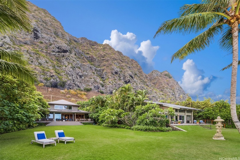 Live among Hawaii's natural wonders & unsurpassed beauty at this - Beach Home for sale in Waimanalo, Hawaii on Beachhouse.com