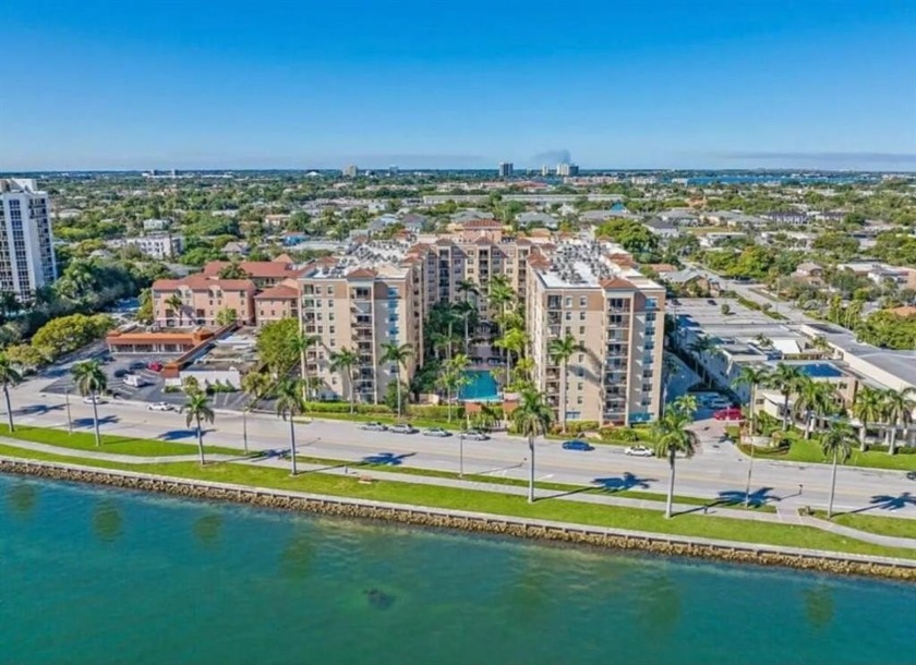 RARE, LARGE 3bd/2bth Condo in Downtown WPB and PRICED TO SELL! - Beach Condo for sale in West Palm Beach, Florida on Beachhouse.com