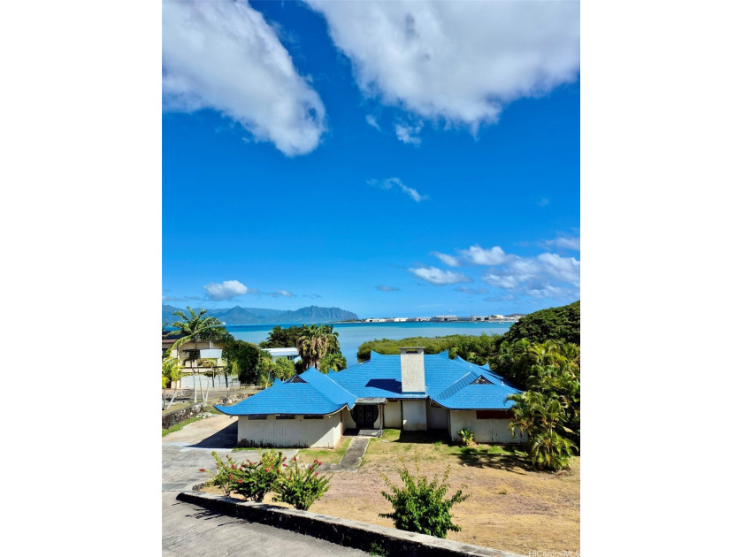 Open House: Saturday Nov. 15 and Sunday Nov. 16 from 2-5pm Don't - Beach Home for sale in Kaneohe, Hawaii on Beachhouse.com