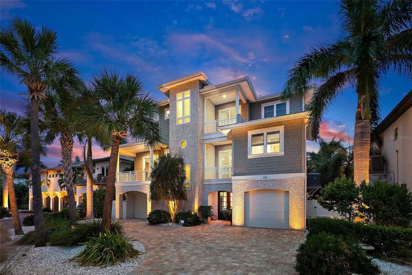Experience the ultimate boating lifestyle at this home - Beach Home for sale in Redington Shores, Florida on Beachhouse.com