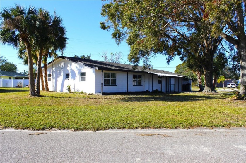 *****Offering 5K towards buyer's closing cost****Beautifully - Beach Home for sale in Apollo Beach, Florida on Beachhouse.com