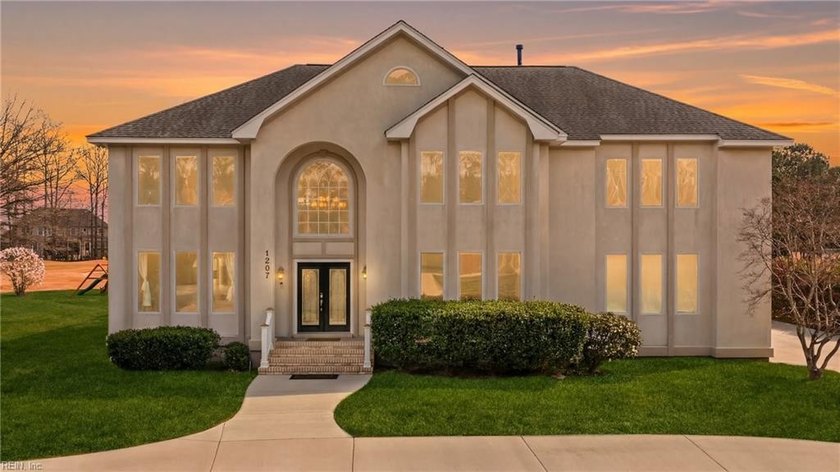 Come see this Beautiful home next to the golf course in - Beach Home for sale in Chesapeake, Virginia on Beachhouse.com