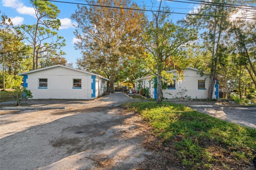 An exceptional turnkey investment opportunity awaits with this - Beach Townhome/Townhouse for sale in Clearwater, Florida on Beachhouse.com