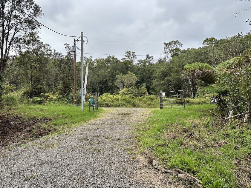 BRAND-NEW Contractor built home just off of paved Lehuanani Road - Beach Home for sale in Volcano, Hawaii on Beachhouse.com
