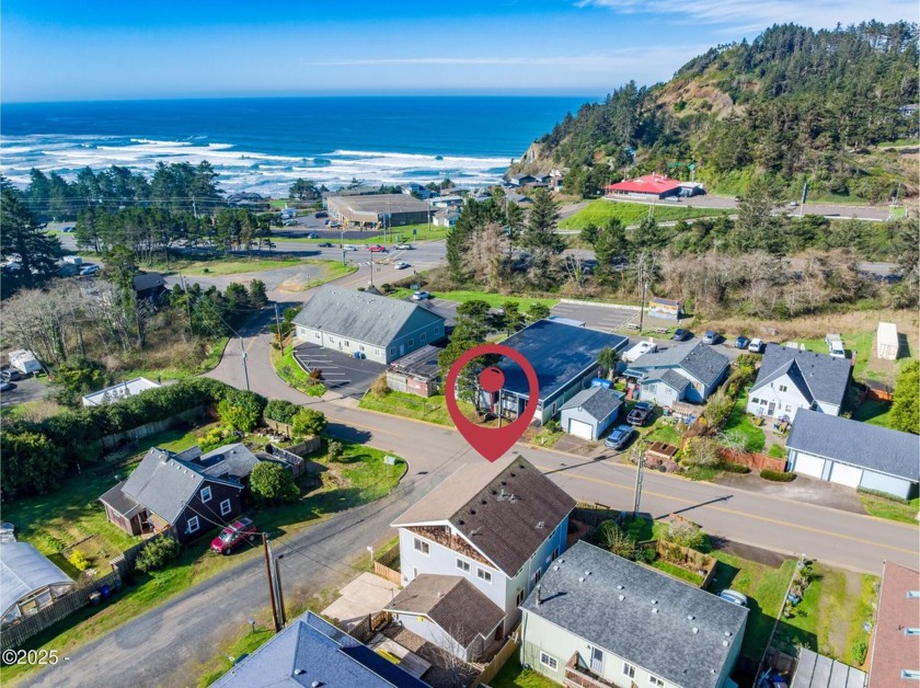 Don't miss this lovely home located near Agate Beach offering - Beach Home for sale in Newport, Oregon on Beachhouse.com