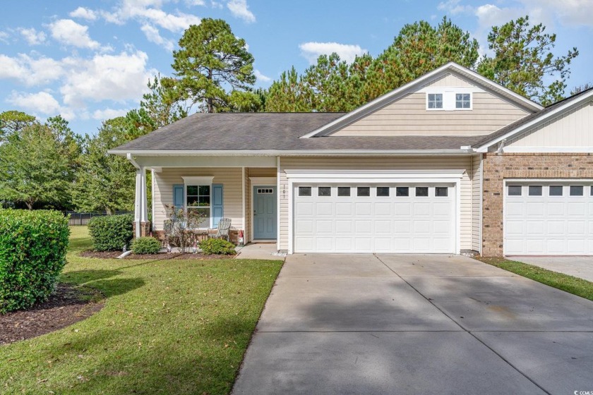 Welcome to this immaculately maintained 3-bedroom, 2-bath home - Beach Home for sale in Myrtle Beach, South Carolina on Beachhouse.com