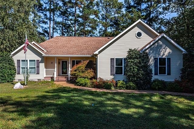 Waterfront Home built in 2005- 3Bedroom/2 Full Bath Private dock - Beach Home for sale in Reedville, Virginia on Beachhouse.com