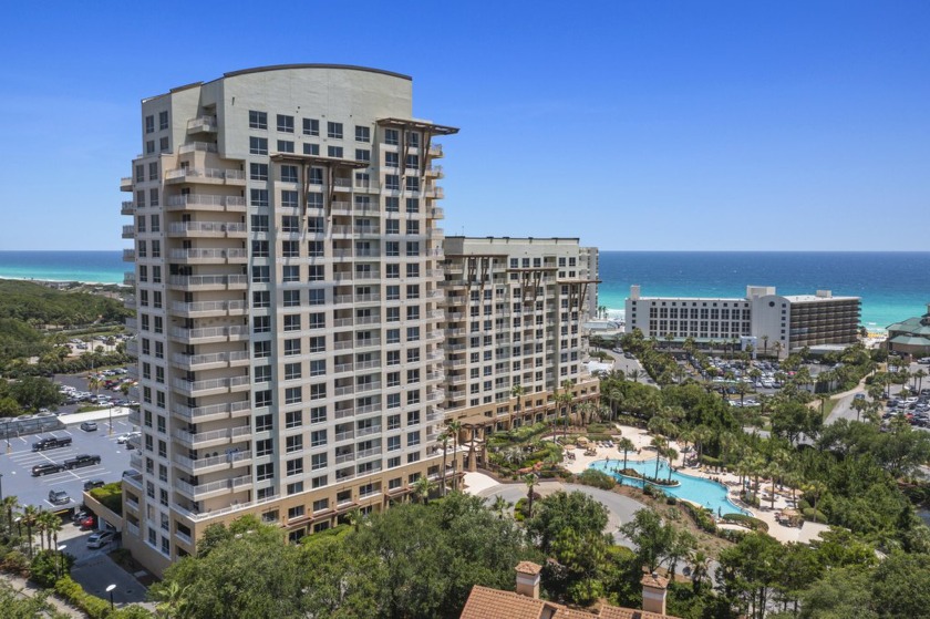 Welcome to this renovated 2 bedroom, 2 bath - plus bunk room - Beach Condo for sale in Miramar Beach, Florida on Beachhouse.com