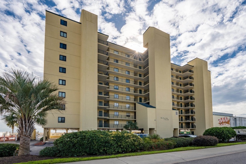 ***OPEN HOUSE SUN DEC 4th 12-3 PM*** END UNIT!! THIS IS IT! You - Beach Condo for sale in North Myrtle Beach, South Carolina on Beachhouse.com