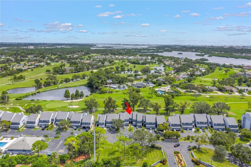 Welcome to this highly desirable townhome in The Links - Beach Condo for sale in Seminole, Florida on Beachhouse.com